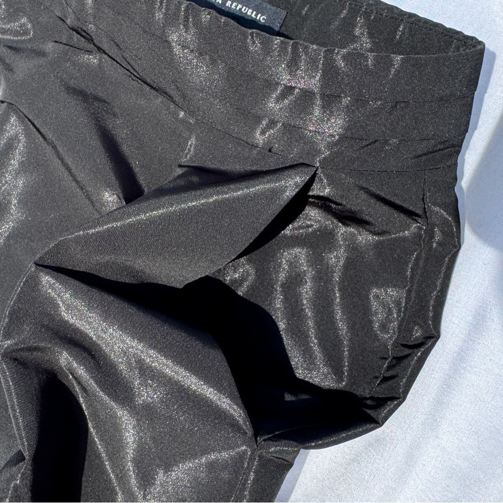 (2) BANANA REPUBLIC Shimmery, Midnight Black, Pencil Skirt - Picture 2 of 8